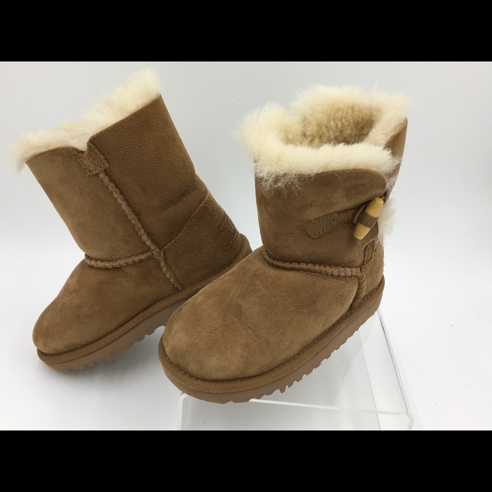 Ugg Sheepskin Ebony Boot
